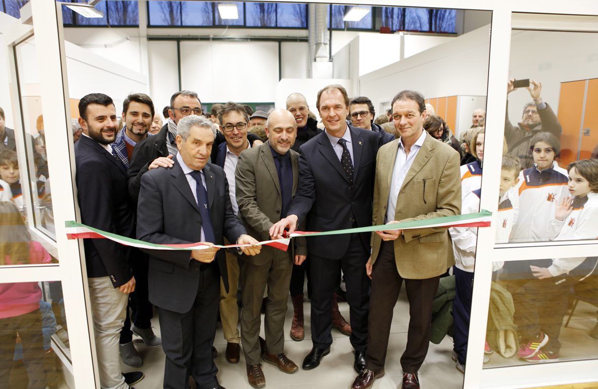 Taglio del nastro per la nuova sede del Circolo Scherma Ivrea
