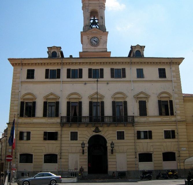 Laboratorio di lettura di fiabe dal mondo a Ivrea