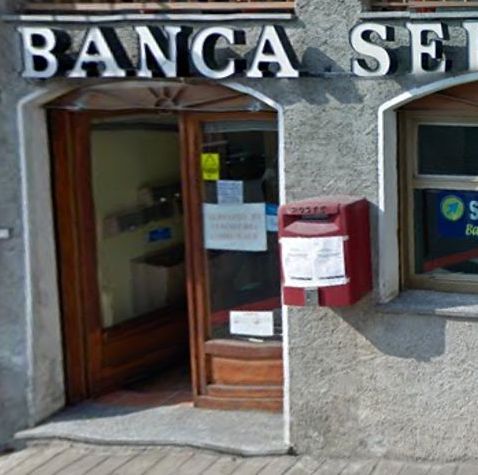 Rapina in banca a Chiaverano. I CC arrestano due biellesi