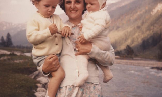 Santa Gianna Beretta Molla (1922 – 1962)