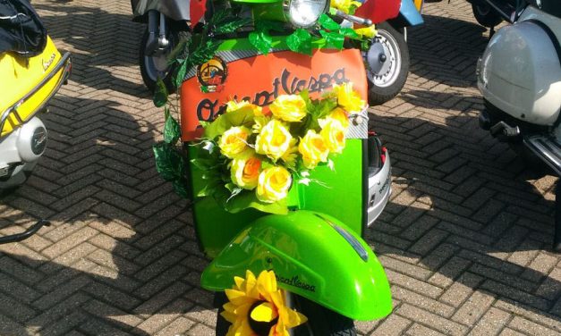 A Castellamonte la Vespa è tra i fiori