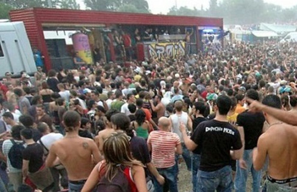 Rave party: la giusta distanza per capire questo fenomeno