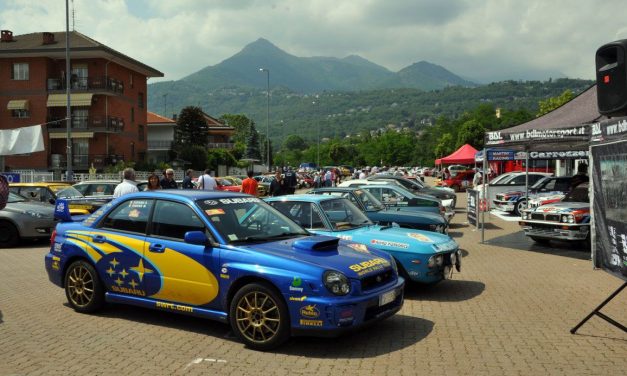 A Villar Dora ritorna la sfilata di auto storiche “Valmessa graffiti”