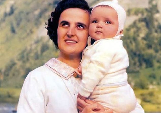 Santa Gianna Beretta Molla (1922 – 1962)