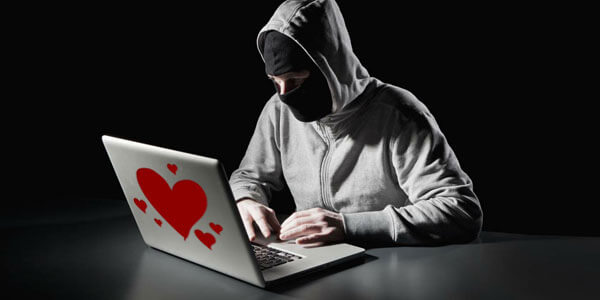 “Cyber-romance”: i rischi della rete