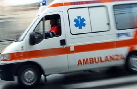 C’è chi vive barricato e chi esce di nuovo: ma il pericolo non è solo il Covid