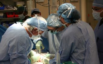Covid: pazienti in attesa di trapianto 3 volte più a rischio della popolazione sana