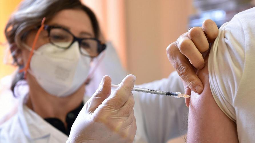9.782 vaccinati contro il Covid domenica in Piemonte, compresi 6.514 ultraottantenni.