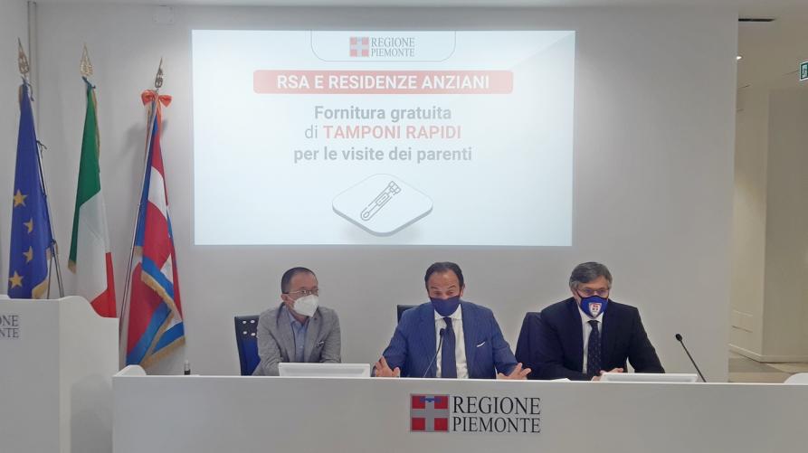 RSA: dalla Regione Piemonte tamponi rapidi gratuiti per le visite dei parenti