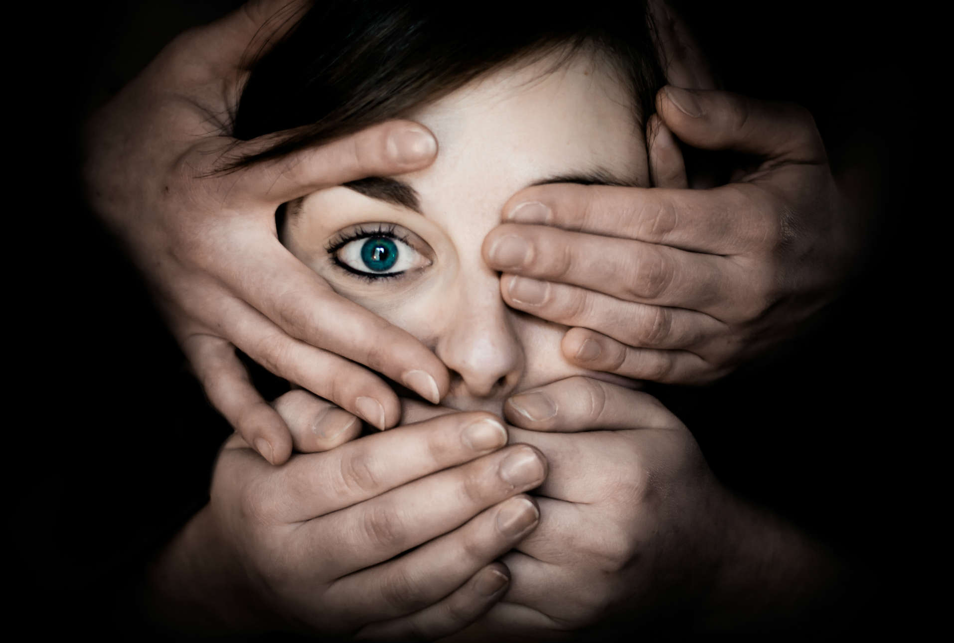 Come convivere e confrontarsi (senza censure) con convinzioni contrarie a quelle maggioritarie