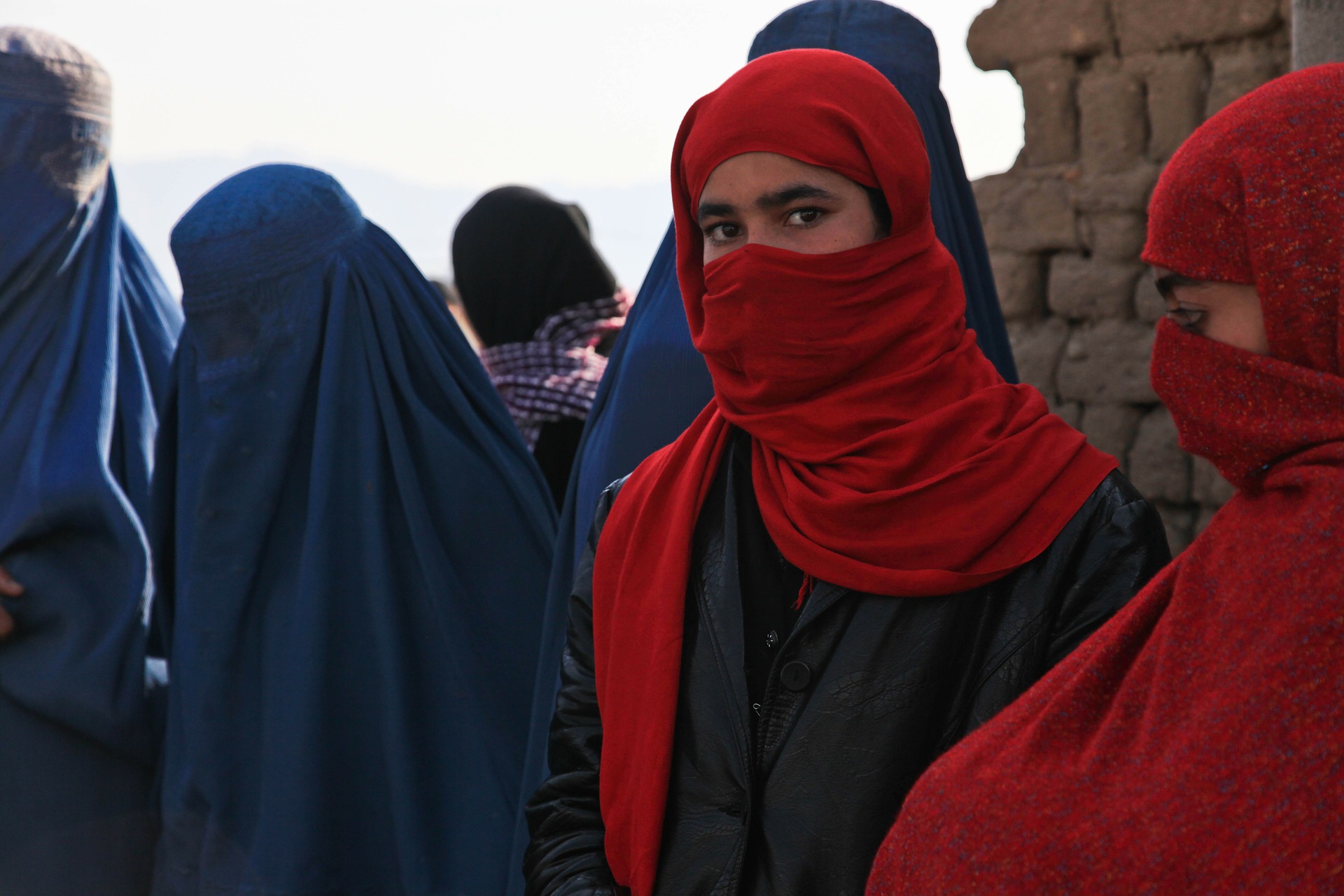 La triste sorte delle donne di Kabul ci impone di rivendicare i loro diritti e riconsiderare i nostri