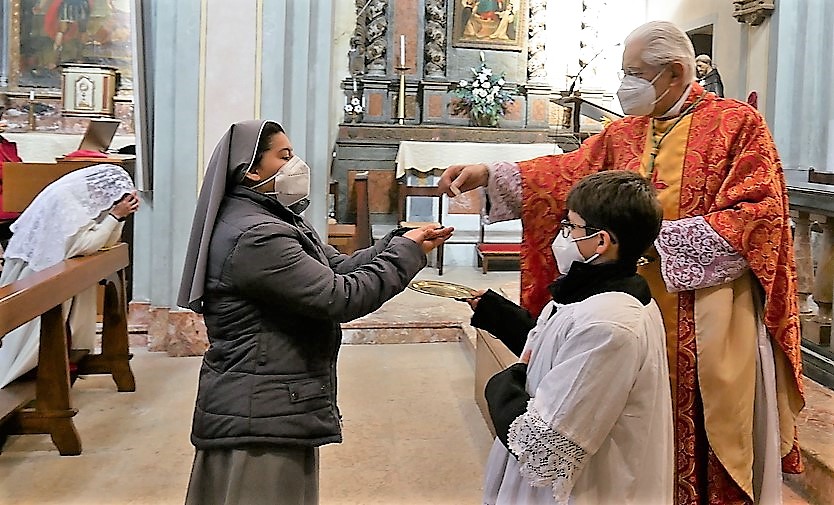 RENDERE GRAZIE – Il Vescovo Mons. Cerrato ci parla dell’Eucarestia, il nostro “appuntamento” con Gesù