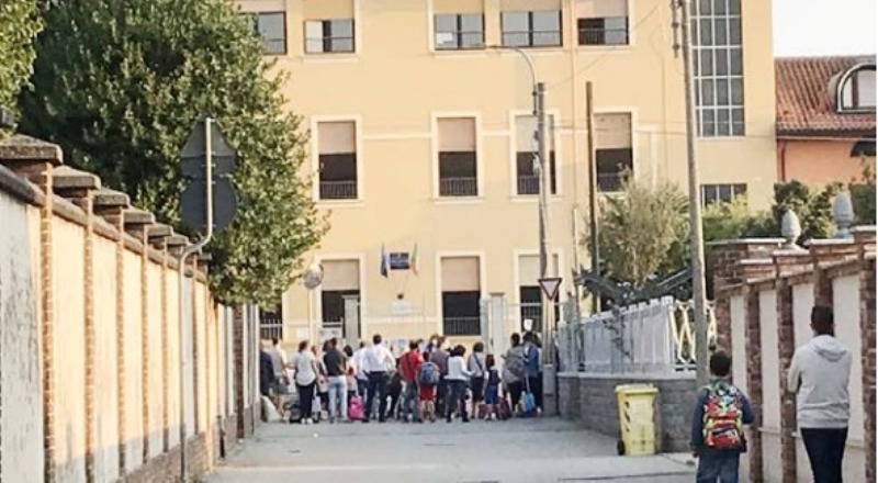 CASTELROSSO – Firme per il tempo pieno nella scuola primaria