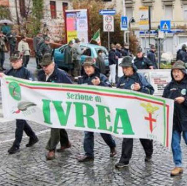 IVREA –  La città accoglie gli alpini del Nordovest