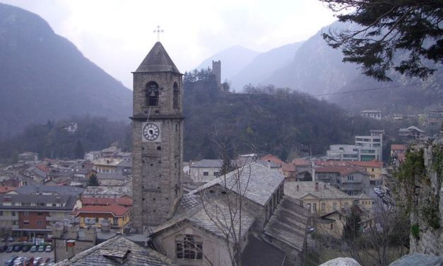 PONT CANAVESE – Passeggiata tra gusto e storia