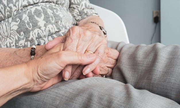 Alzheimer e demenze senili: il doveroso supporto ai “caregiver”