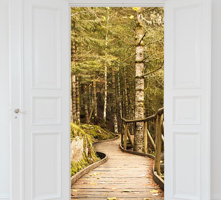 LA CASA DALLE PORTE APERTE