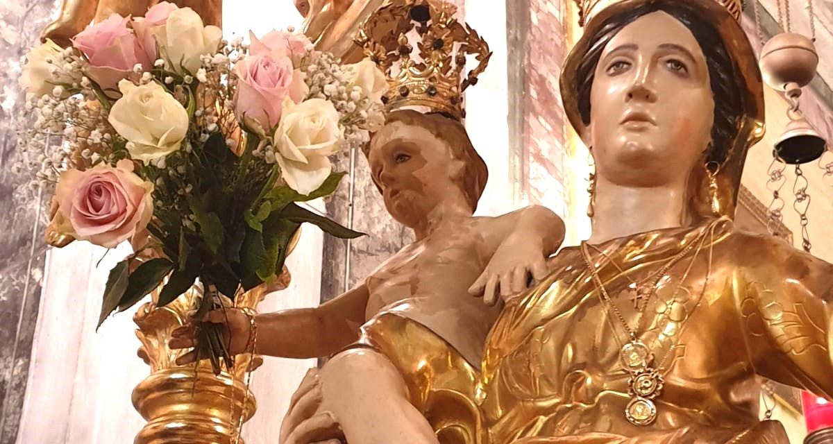 FELETTO – Il paese si raccoglie attorno alla Madonna del Rosario