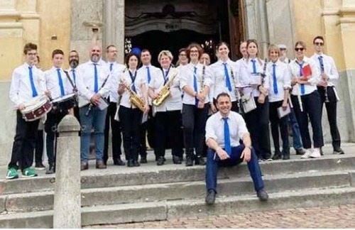 STRAMBINO – La nuova Filarmonica in concerto per Casainsieme