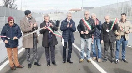 CASTELROSSO – Apre il sottopasso, cambia la viabilità