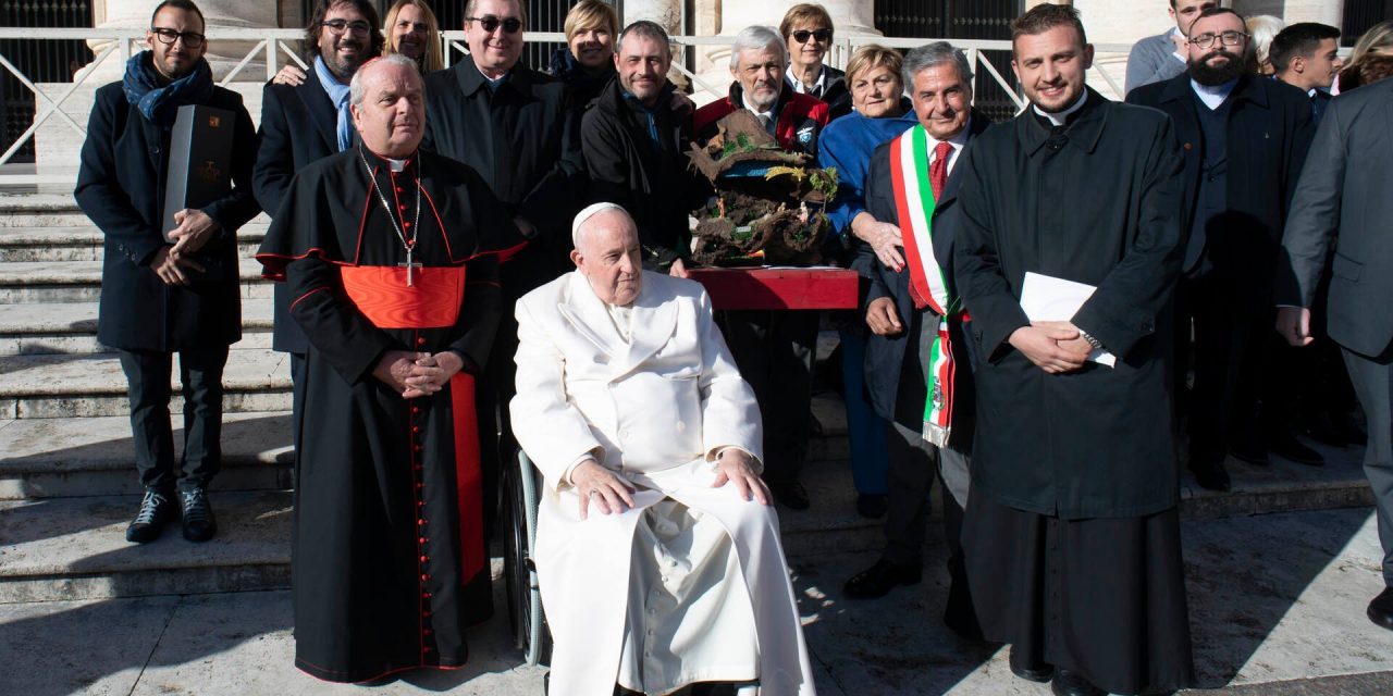 ROMA CITTA’ DEL VATICANO – I pellegrini di Cuceglio incontrano il Papa