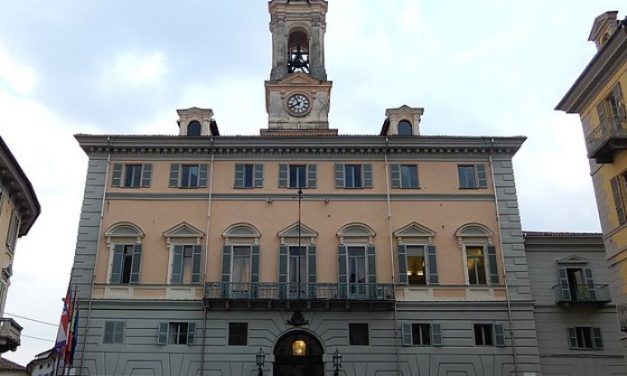 IVREA – Cifani e Monetti presentano il libro “La clemenza di Alessandro Magno”