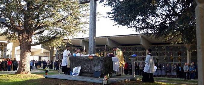 RIVAROLO – Benedizione delle tombe e Santa Messa al cimitero