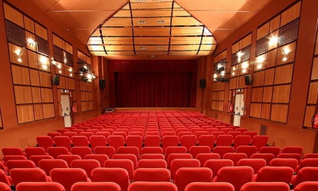 SAN BENIGNO – Le socie del Circolo Donna a teatro
