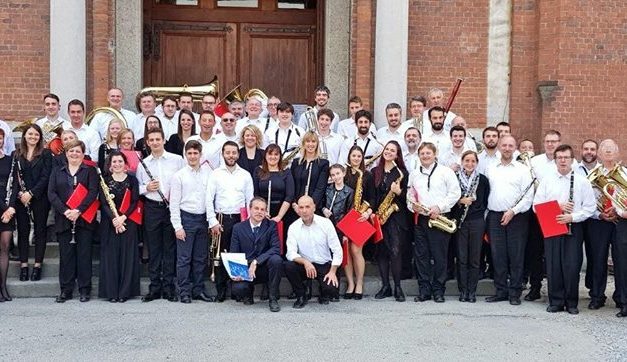 PALAZZO – Tra musica e annunci
