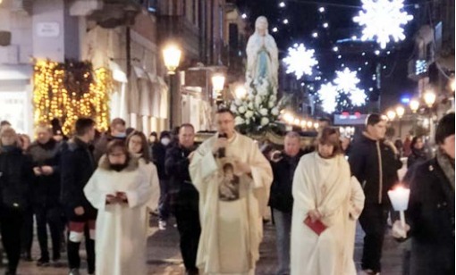 CHIVASSO – Processione e Messa per l’Immacolata