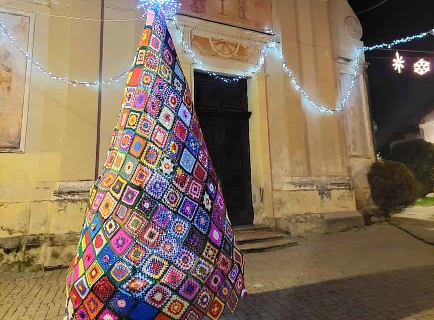 CUCEGLIO – Il filo che unisce – Si accendono albero di Natale e Presepe, aspettando “I presepi an tij such”