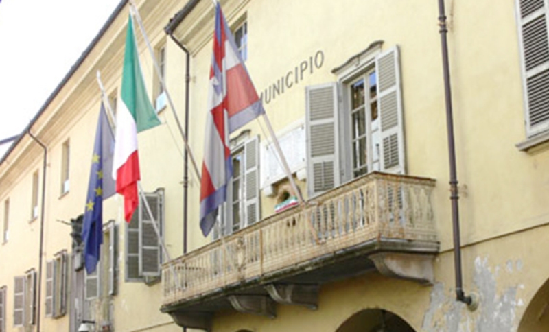 RIVAROLO – Manifestazione degli ambulanti per chiedere il ritorno del mercato in via Ivrea