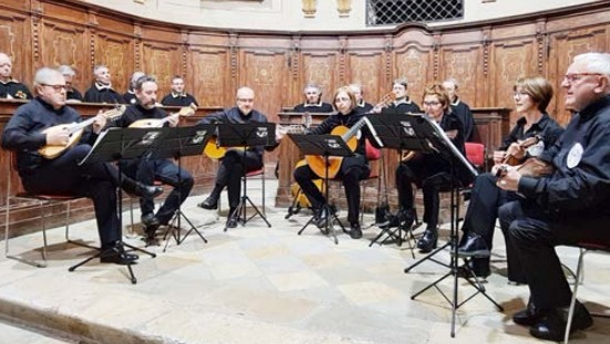 CHIVASSO – Le 7 Note in Armonia in concerto per gli Abbà