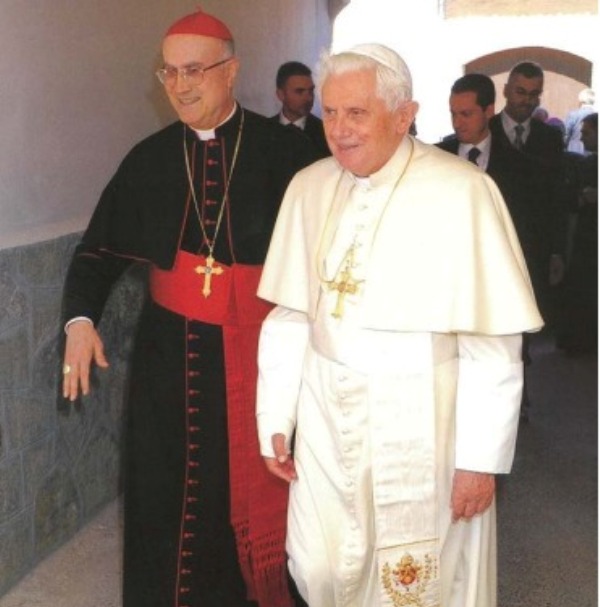 UN INTENSO E PERSONALE RICORDO DEL PAPA EMERITO DA PARTE DEL CARDINALE TARCISIO BERTONE – L’uomo Joseph Ratzinger, il Pontefice Benedetto XVI