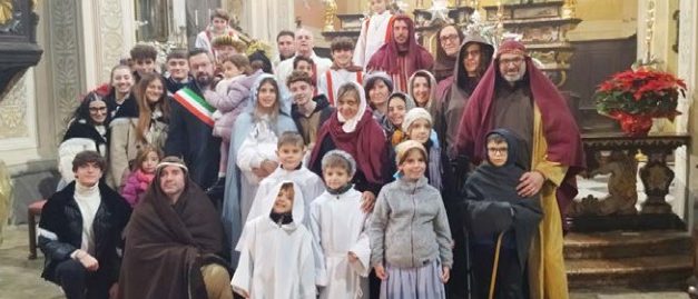 VILLAREGGIA – Consegnata la Costituzione ai neo diciottenni