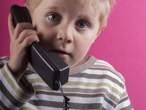 L’irresistibile fascino delle bugie telefoniche