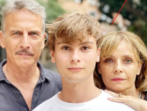 IVREA – Essere genitori di un adolescente. In scena al Giacosa  “Il figlio” di Florian Zeller