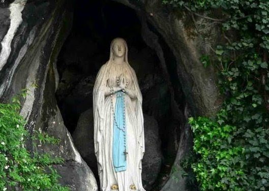 IVREA – Giornata Mondiale dell’Ammalato. La preghiera alla Madonna di Lourdes