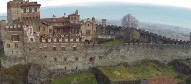 PAVONE  CANAVESE – Notizie sul castello di Pavone