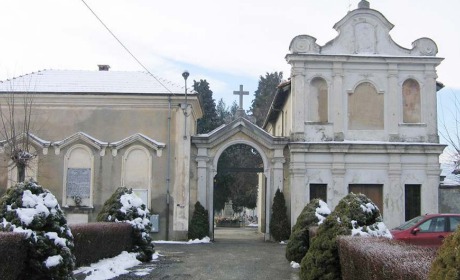 CASTELLAMONTE – Cimitero, resta il vincolo. Il Tar boccia il ricorso di alcuni proprietari