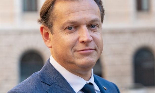 CHIVASSO – Obiettivo Piemonte: corso gratuito di formazione per amministratori locali di oggi e domani