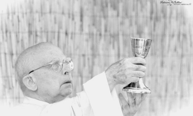 CUCEGLIO – Sempre vivo il ricordo di Don Luigi Scarpinello e Don Melino Quilico