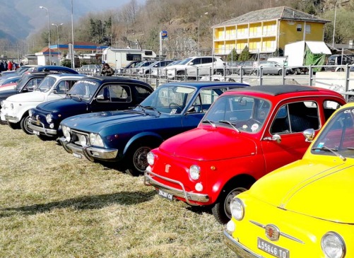 SPARONE – Bel successo per il raduno di auto e di moto d’epoca