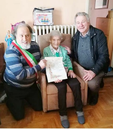 VICO CANAVESE – Il paese omaggia la propria centenaria Iolanda Gaido