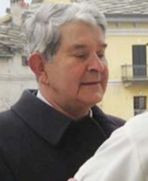 BORGOFRANCO, UN PAESE “IN ROSA” – E il parroco don Arnaldo: “Sì, Giro anch’io!”