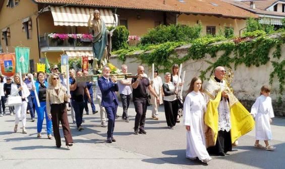 BOSCONERO – Omaggio al patrono San Giovanni. Priori della festa i neocinquantenni del 1973