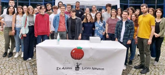 CHIVASSO – “Orientiamoci!” con gli ex del Newton