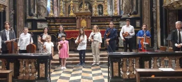 IVREA – “Contemplando la Bellezza”: saggio dell’orchestra Yporegia