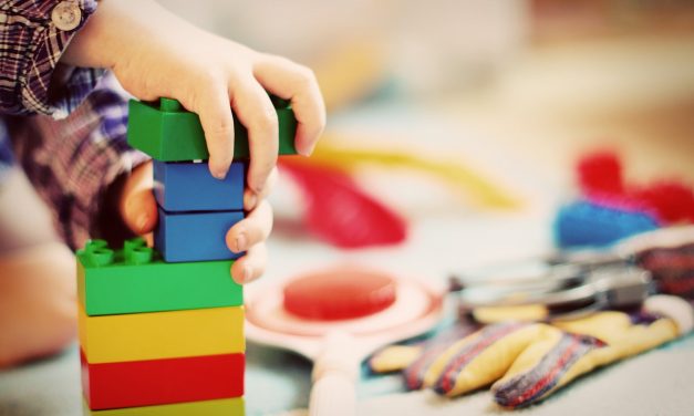 IL DITO NELLA PIAGA – Quali giocattoli regalare ai nipotini italo-cinesi?