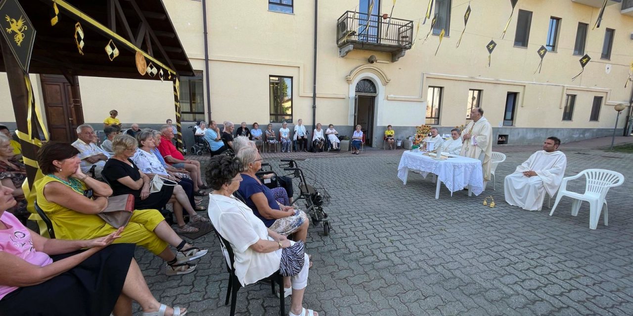 MAZZE’ – Festeggiato San Grato con gli Anziani Ospiti della Casa di Riposo